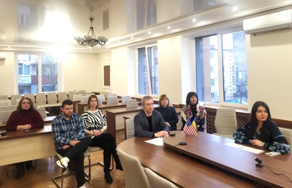 У Шамблі відкрили мистецьку інсталяцію «Дерево Ковеля»