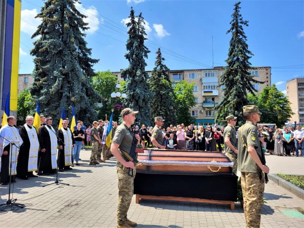 Воїн, Патріот, Ковельчанин з великої літери. Наша громада попрощалась з Героєм Олександром Стольніцьким