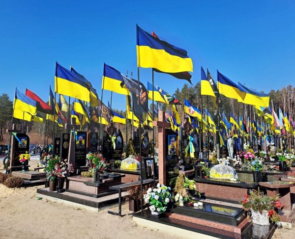 У третю річницю війни ковельчани вшанували пам’ять загиблих Героїв