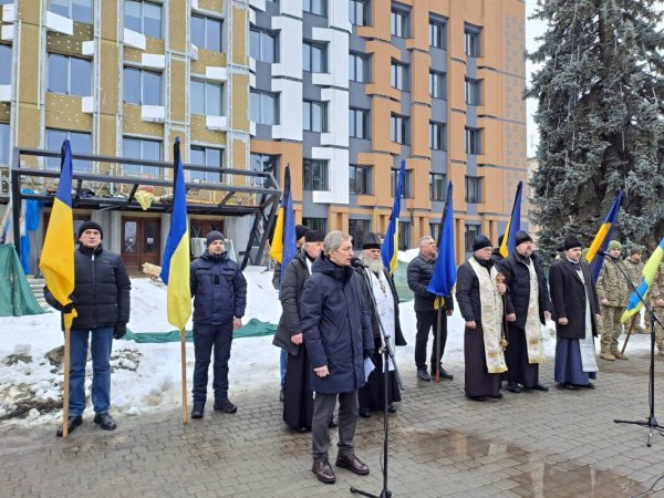 У Ковелі попрощалися з Героєм Ярославом Лукашуком У Ковелі попрощалися з Героєм Ярославом Лукашуком