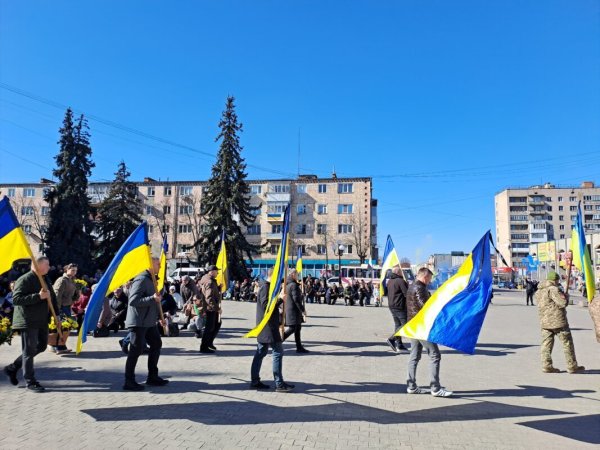У Ковелі попрощалися з військовим Анатолієм Нестеруком, який загинув на Донеччині