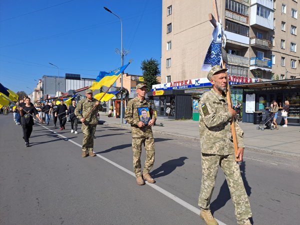 Ковельчани віддали останню шану Герою Петру Бежану