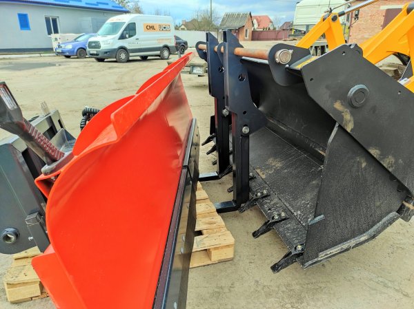 УВКГ “Ковельводоканал” отримав новенький екскаватор