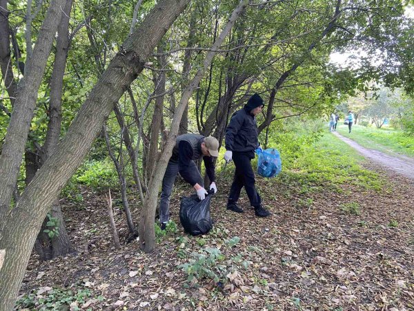 У Ковельській громаді організували осіннє прибирання