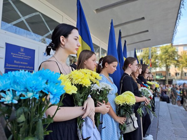 Ковельська громада віддала останню шану прикордоннику, Герою Станіславу Ковбу, який загинув на Сумщині