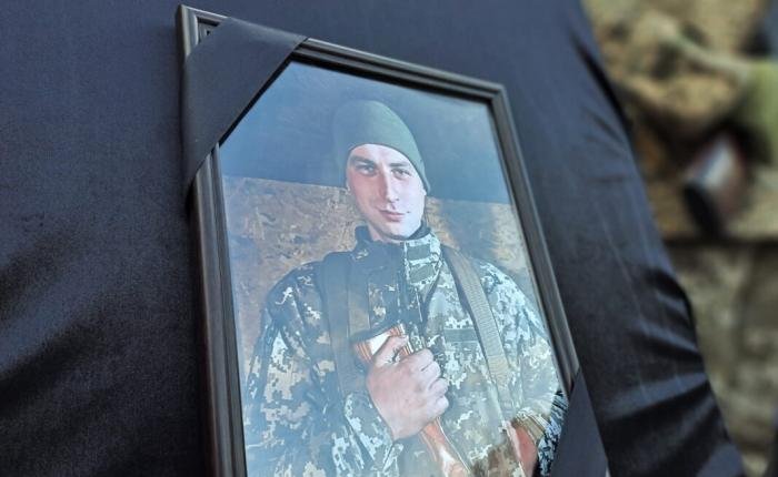 Ковель провів в останню путь Героя Юрія Данилюка