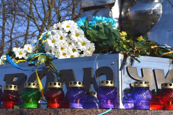 У Ковелі сьогодні вшанували пам’ять Героїв Небесної Сотні У Ковелі сьогодні вшанували пам’ять Героїв Небесної Сотні