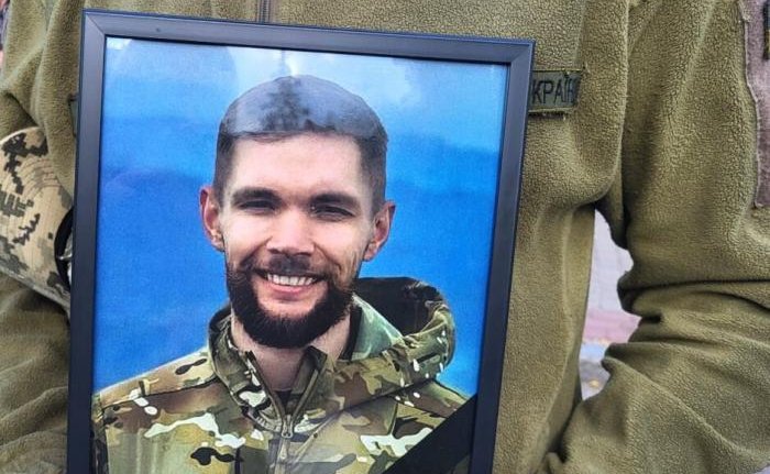 «Хто, як не я? Україна в нас одна»: ковельчани попрощалися з Леонідом Семенюком