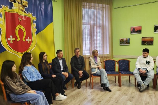 Міський голова зустрівся з найуспішнішими школярами Ковельської громади Міський голова зустрівся з найуспішнішими школярами Ковельської громади