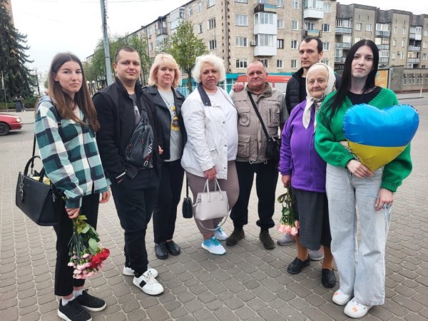 Ковель зустрів з полону військового Максима Муху Ковель зустрів з полону військового Максима Муху