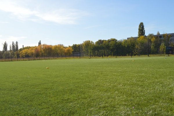 У Ковелі відбулось відкриття найбільшого на Волині футбольного поля зі штучним покриттям ФОТО У Ковелі відбулось відкриття найбільшого на Волині футбольного поля зі штучним покриттям ФОТО