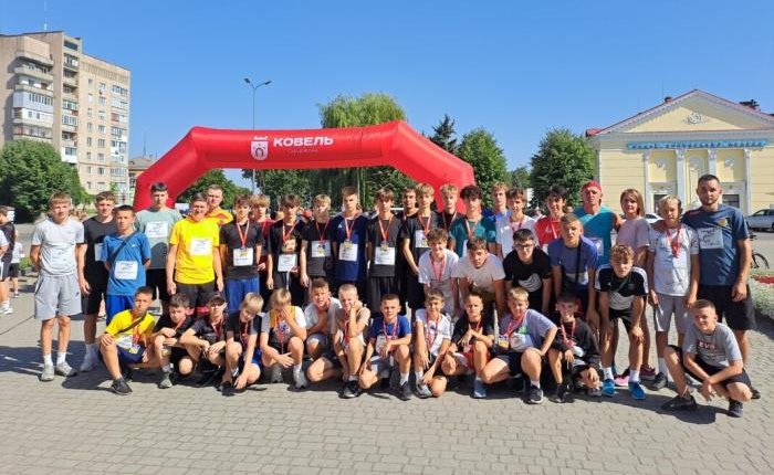 У Ковелі відбувся забіг «Шаную воїнів, біжу за Героїв України»