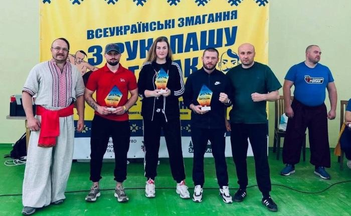 Ковельські спортсмени — переможці Всеукраїнських змагань з рукопашу гопак