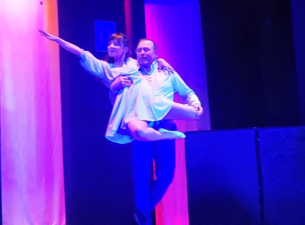 «Готель між двох світів»: нова прем’єра ковельського театру «10 ряд 10 місце»