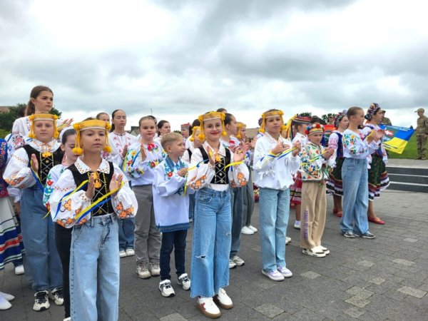 У Ковелі відзначили День Незалежності ходою та флешмобом