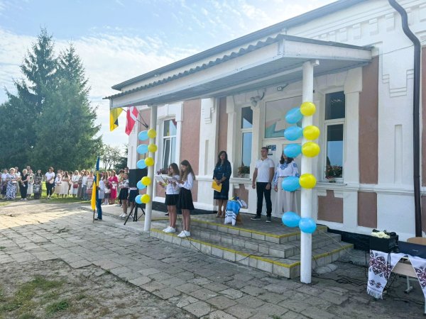 У школах Ковельської громади пролунав перший дзвоник У школах Ковельської громади пролунав перший дзвоник