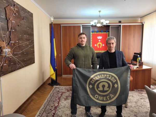 Міський голова Ігор Чайка привітав переможця міжнародних змагань з адаптивних видів спорту, рекордсмена, ковельчанина Ігоря Панчука Міський голова Ігор Чайка привітав переможця міжнародних змагань з адаптивних видів спорту, рекордсмена, ковельчанина Ігоря Панчука