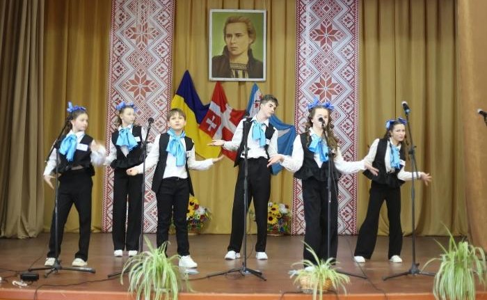 Команда ліцею імені Олени Пчілки здобула перемогу на обласному екологічному конкурсі