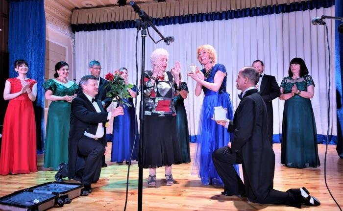 Свій 80-літній ювілей зустріла голова ради ветеранів Марія Батраченко
