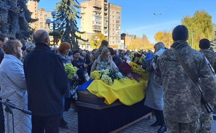 Назавжди 22. Ковельчани віддали останню шану молодому Герою Марку Данилюку