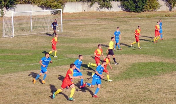 ФЦ «Ковель-Волинь» - ФК «Карпати-Енергетик» зіграли в нічию ФЦ «Ковель-Волинь» - ФК «Карпати-Енергетик» зіграли в нічию