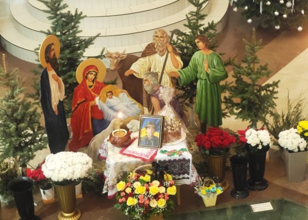 Ковельська громада попрощалася із Захисником Георгієм Смалем Ковельська громада попрощалася із Захисником Георгієм Смалем