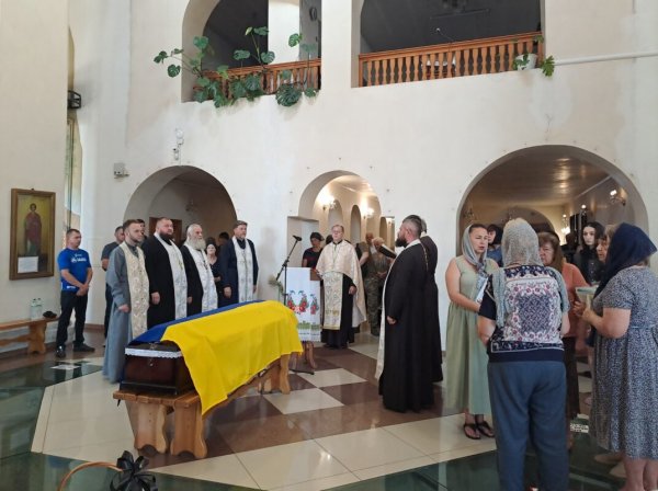 У Ковелі попрощалися із захисником України Андрієм Повхом