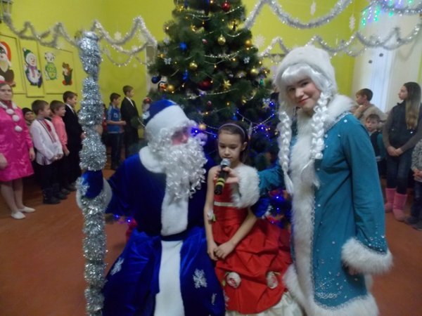 Новорічне свято для дітей з сімей, які опинилися у складних життєвих обставинах, влаштували у Ковелі