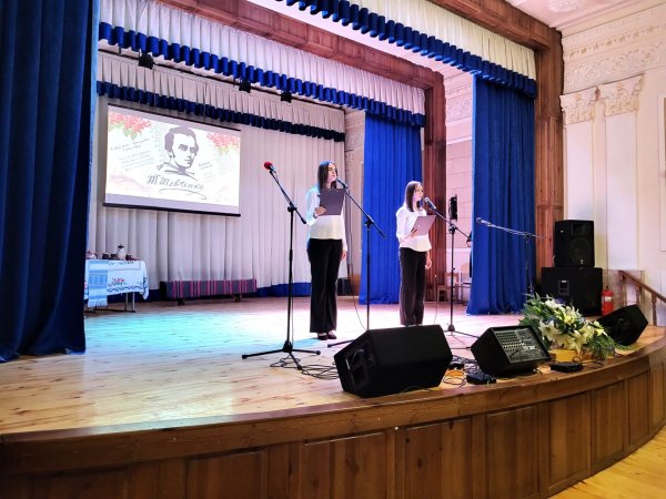 У Ковелі представили літературну композицію, присвячену творчості Тараса Шевченка У Ковелі представили літературну композицію, присвячену творчості Тараса Шевченка