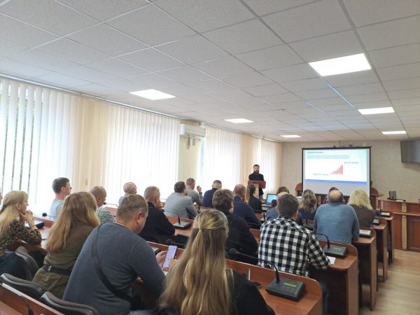 У Ковелі працівників міськради та комунальних підприємств навчали кібергігієни: як захиститися від основних загроз