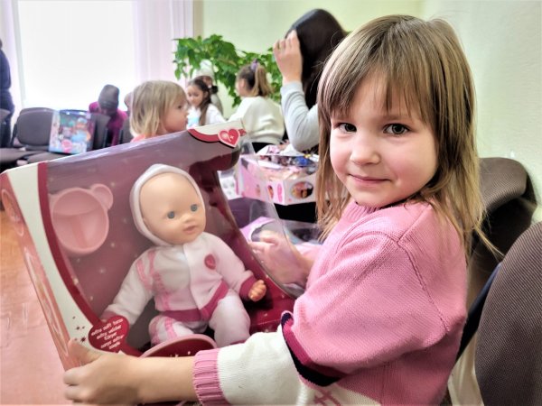 У Ковелі здійснили Різдвяні мрії 145 дітей з непростою долею У Ковелі здійснили Різдвяні мрії 145 дітей з непростою долею