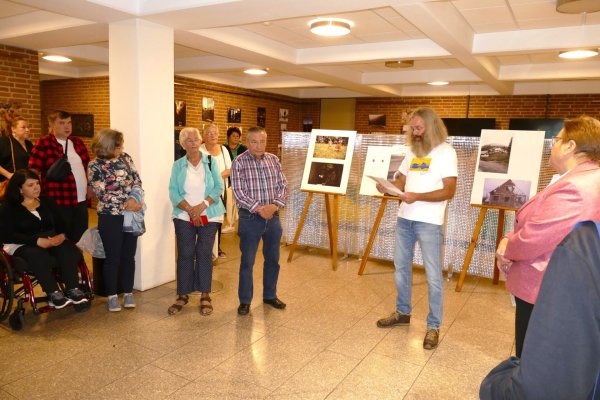 Один фотограф – два світи: виставку світлин Максима Бурди представлено у німецькому місті-партнері Вальсроде