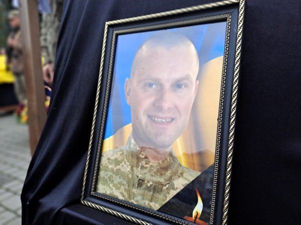 Ковель прощається з трьома Героями — Олександром Гнатюком, Ігорем Карпуком та Романом Йовиком