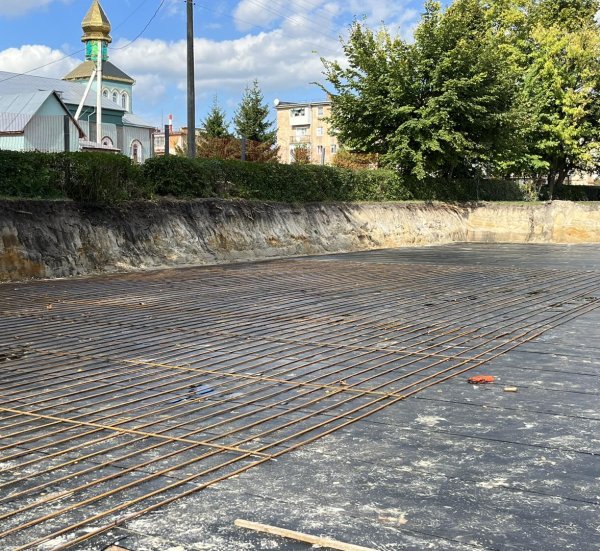 У Ковелі розпочали будівництво найбільшого в місті укриття для школярів