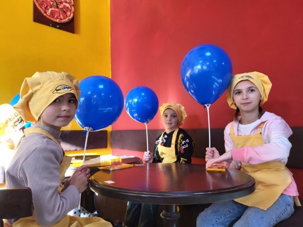 У Ковелі для дітей пільгових категорій провели майстер-клас з приготування піци У Ковелі для дітей пільгових категорій провели майстер-клас з приготування піци