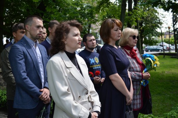 У Ковелі вшанували пам’ять жертв політичних репресій У Ковелі вшанували пам’ять жертв політичних репресій