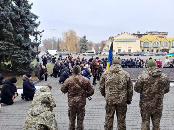 У Ковелі провели в останню земну дорогу Захисника України Олександра Суся У Ковелі провели в останню земну дорогу Захисника України Олександра Суся