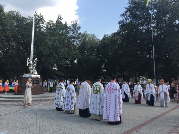 Пам'ятник «Борцям за волю України» у Ковелі - символ патріотизму і незламності українського народу Пам'ятник «Борцям за волю України» у Ковелі - символ патріотизму і незламності українського народу
