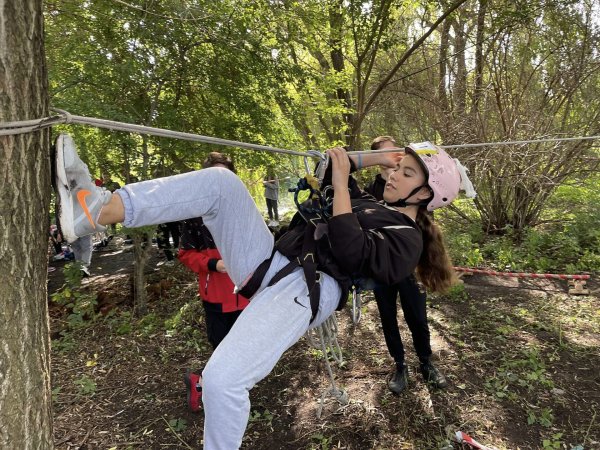 Школярі Ковельської громади змагались в пішохідному туризмі Школярі Ковельської громади змагались в пішохідному туризмі