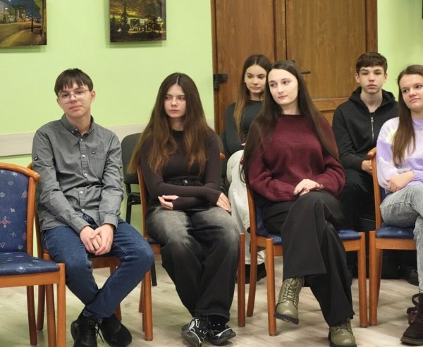 Міський голова зустрівся з найуспішнішими школярами Ковельської громади Міський голова зустрівся з найуспішнішими школярами Ковельської громади