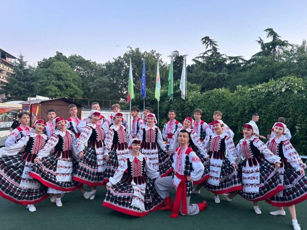 Ковельський «Барвінок» здобув найвищі нагороди на міжнародному фестивалі Ковельський «Барвінок» здобув найвищі нагороди на міжнародному фестивалі