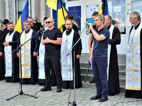 Ковельчани віддали останню шану Герою Юрію Корецькому Ковельчани віддали останню шану Герою Юрію Корецькому