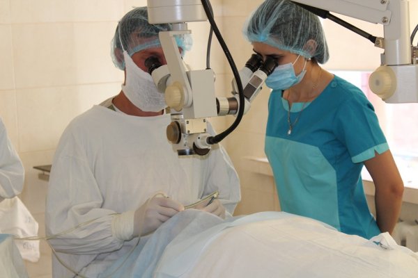 Відомий офтальмолог зі Львова провів майстер-клас для ковельських лікарів