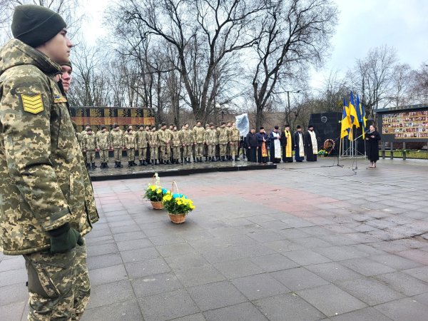 У Ковелі вшанували пам’ять Героїв Небесної Сотні У Ковелі вшанували пам’ять Героїв Небесної Сотні