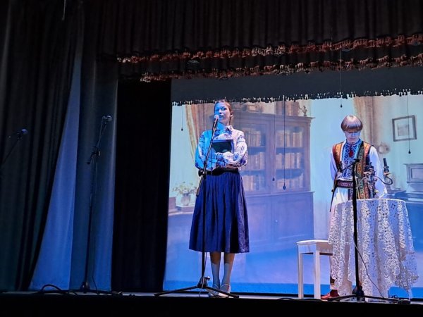 У Ковелі до 155-річчя Лесі Українки представили театралізоване дійство «Пишіть листи чорнилами й думками. І почуттями, що були між вами»