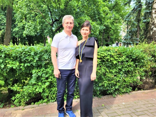 Випускникам ліцею №3 імені Лесі Українки вручили свідоцтва про здобуття повної загальної середньої освіти Випускникам ліцею №3 імені Лесі Українки вручили свідоцтва про здобуття повної загальної середньої освіти