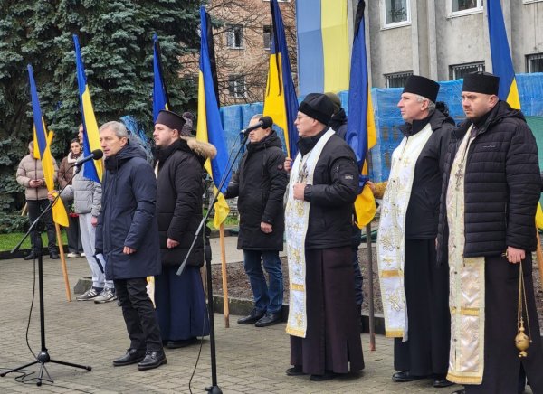 Навіки в строю: Ковель попрощався із Захисником Василем Сорокою Навіки в строю: Ковель попрощався із Захисником Василем Сорокою