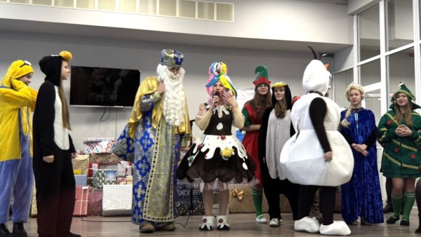 Коли мрії перетинають кордони: різдвяні подарунки для дітей Захисників у Ковелі Коли мрії перетинають кордони: різдвяні подарунки для дітей Захисників у Ковелі