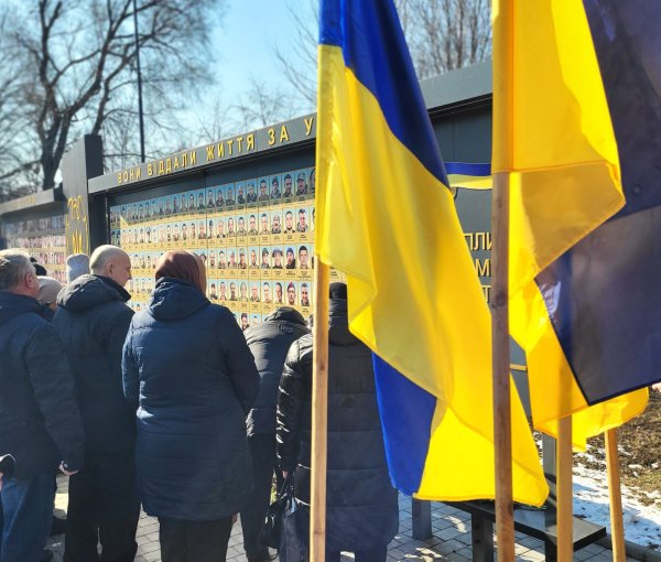 У третю річницю війни ковельчани вшанували пам’ять загиблих Героїв