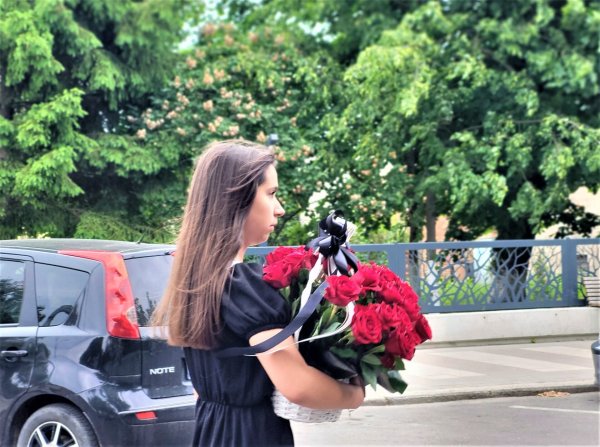 Небесне воїнство поповнилось ангелом у білій вишиванці: У Ковелі попрощались з загиблим Героєм Андрієм Михайленком